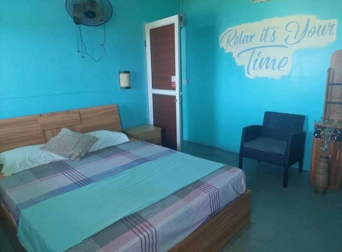 Tilapasse Resto & Guest House Port South East Kültér fotó